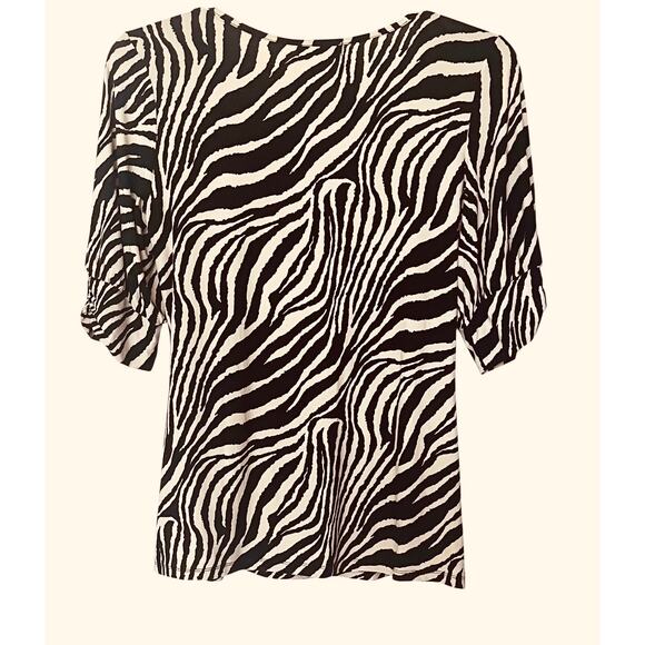 J.T.B. SHORT SLV PULL-OVER RND NECK FRINGE BLOUSE, WOMENS, L, BLACK & TAN ANIMAL - Picture 6 of 9